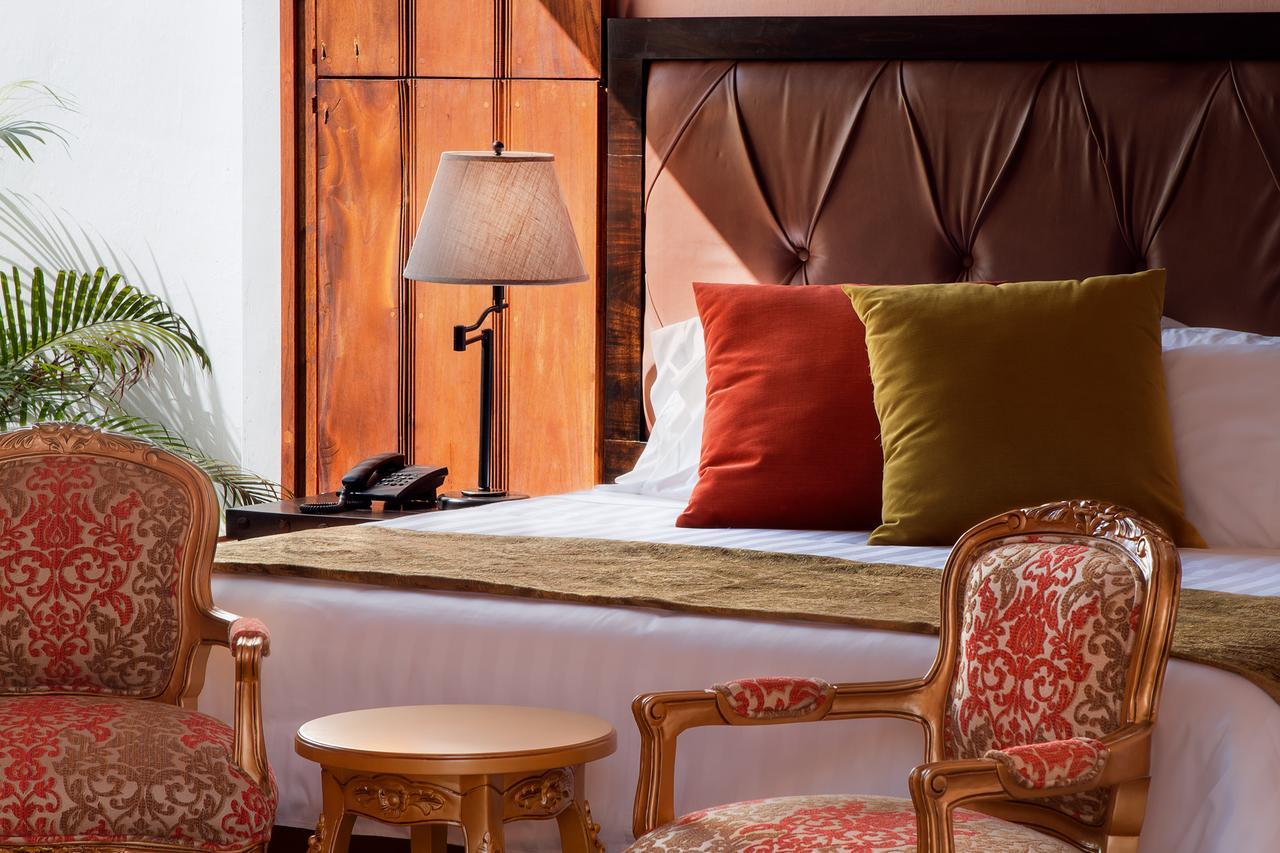Hotel Dona Manuela 蒙波斯 外观 照片